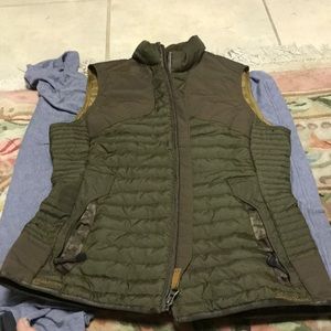 Eddie Bauer vest